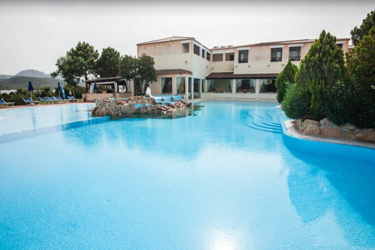 Colonna Hotel Du Golf Portisco Exterior foto