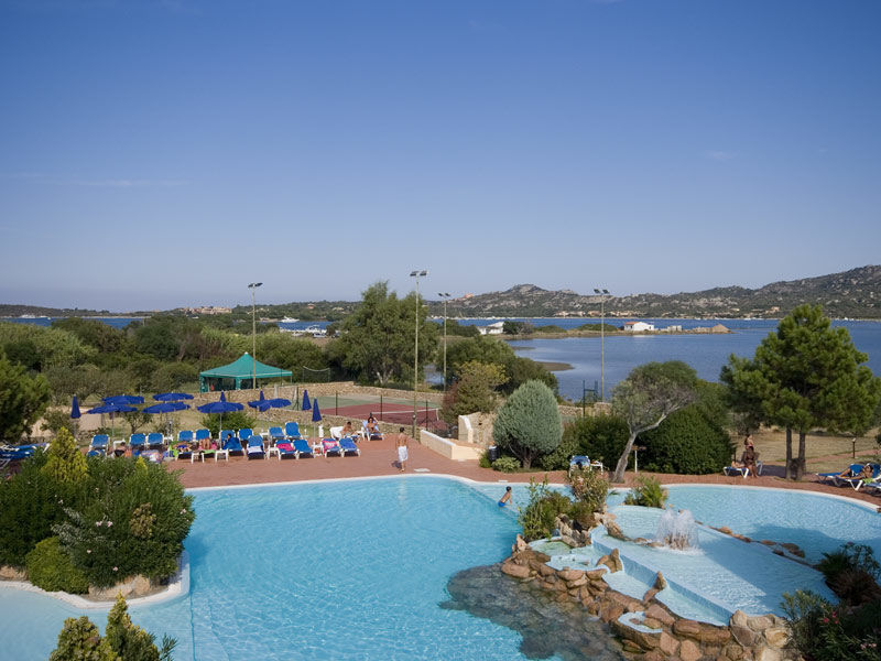 Colonna Hotel Du Golf Portisco Exterior foto
